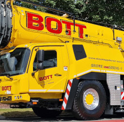 Wieder ein GMK5250XL-1 für die Bott-Gruppe